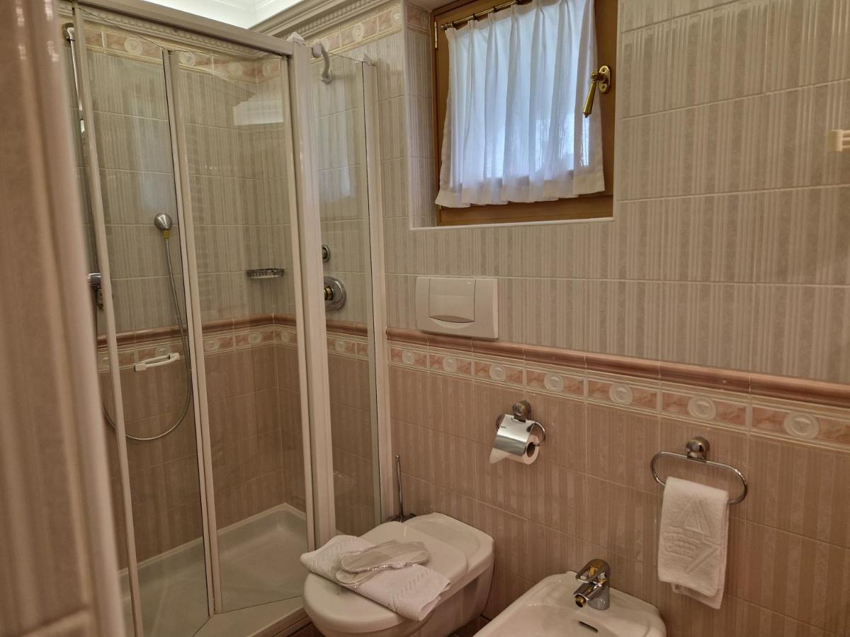 Residence Ciastel Ortisei Luaran gambar