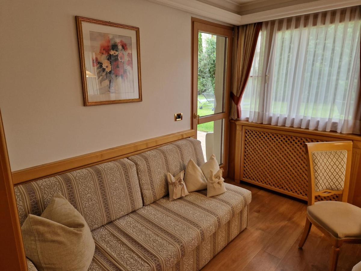 Residence Ciastel Ortisei Luaran gambar