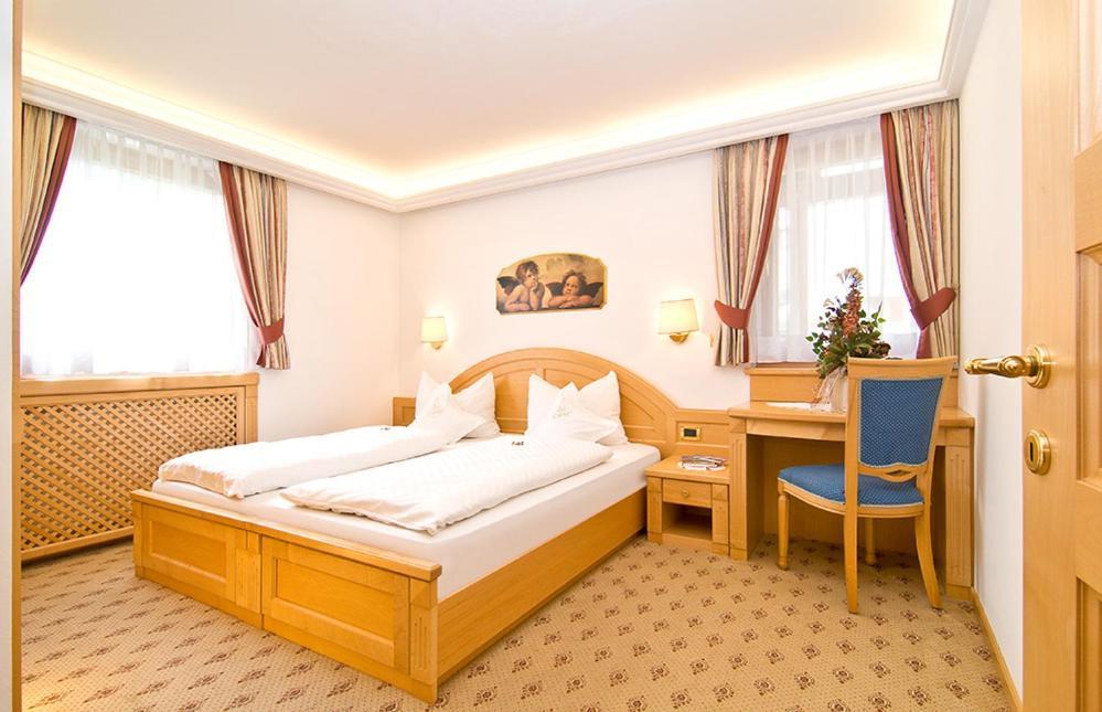 Residence Ciastel Ortisei Luaran gambar