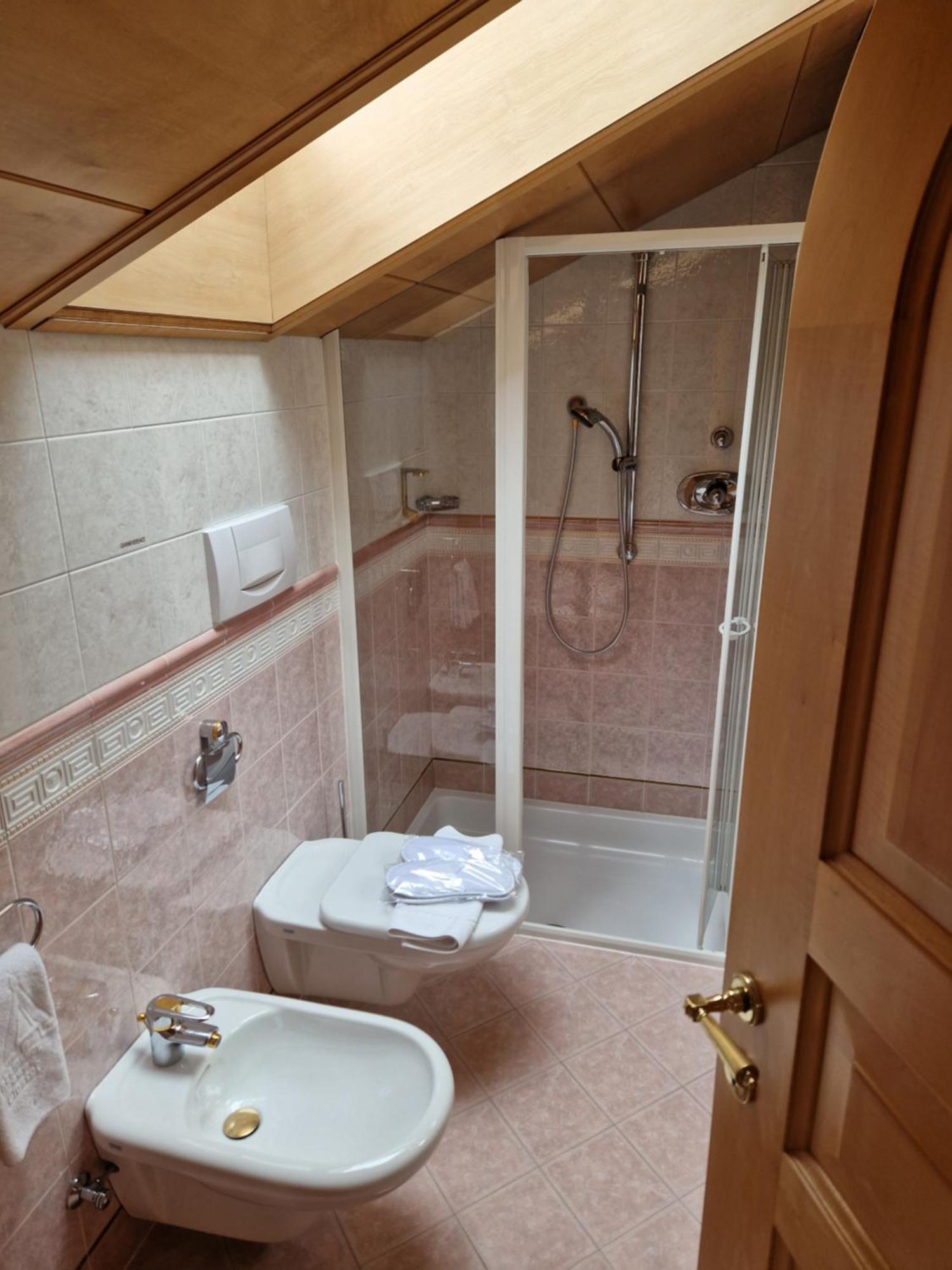 Residence Ciastel Ortisei Luaran gambar