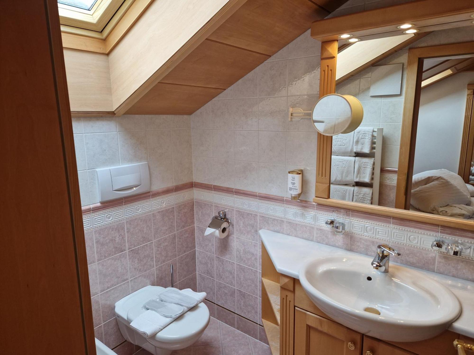 Residence Ciastel Ortisei Luaran gambar